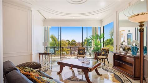 buy palazzo versace condo|Sale in Palazzo Versace: Top.